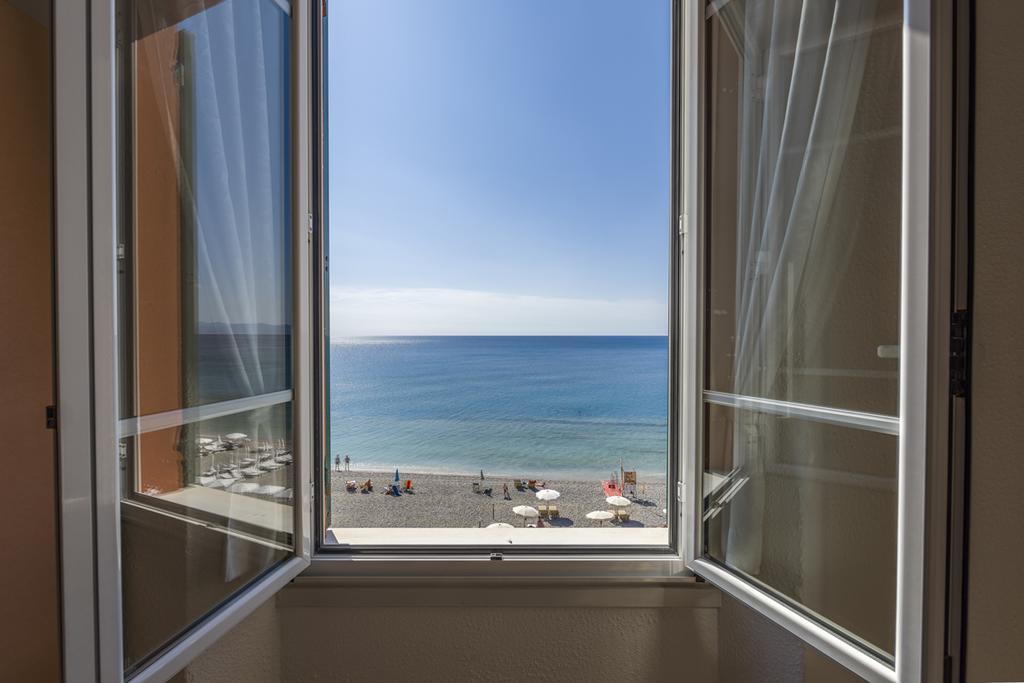 Miramare Di Varigotti Extérieur photo